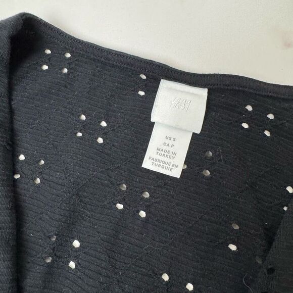 H&M top | black eyelet corset blouse puff sleeves | size small - Picture 8 of 11